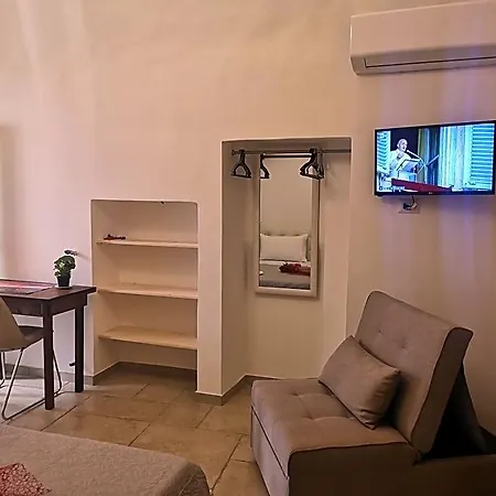San Giovanni 9