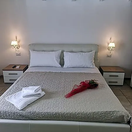 San Giovanni 9 3*