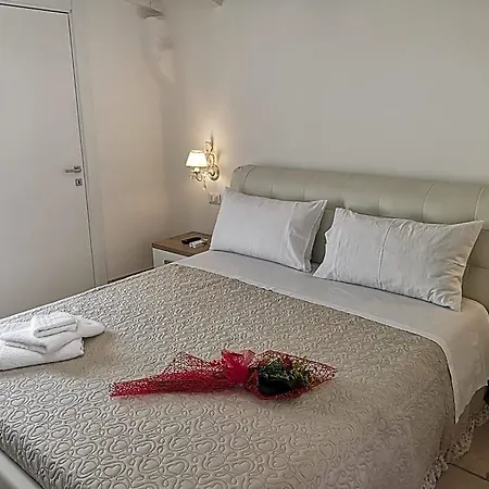 San Giovanni 9 3*