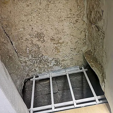 San Giovanni 9 3*