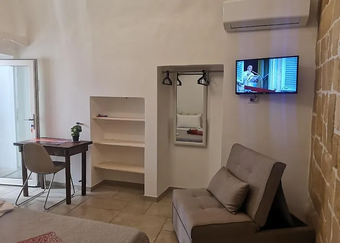 Bed & Breakfast San Giovanni 9 3*